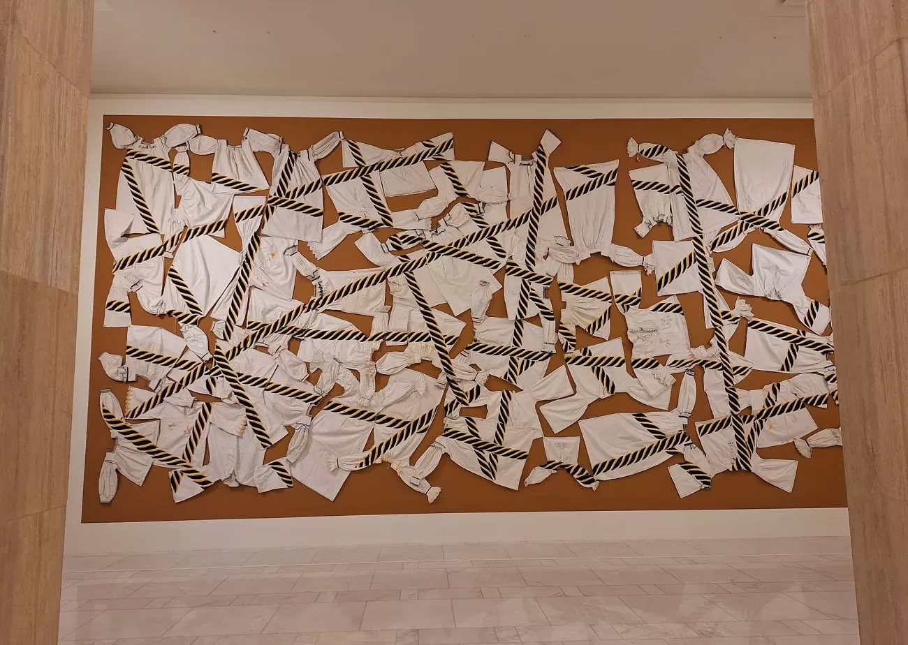 mircea cantor, anthroposynaptic, 2015