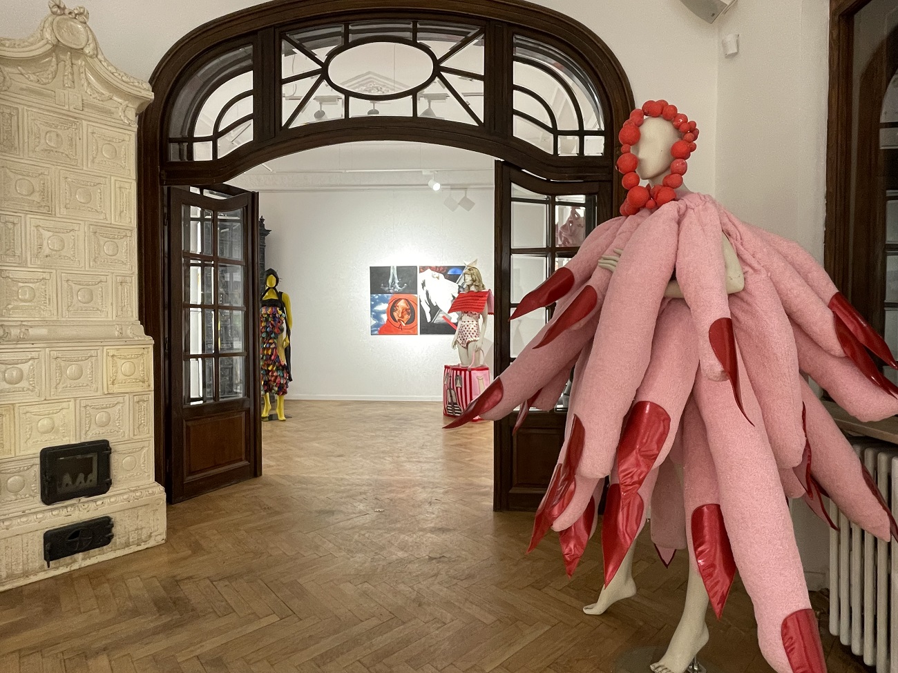 1 nothing belongs entirely, expo, unarte, scemtovici benowitz, curatorial