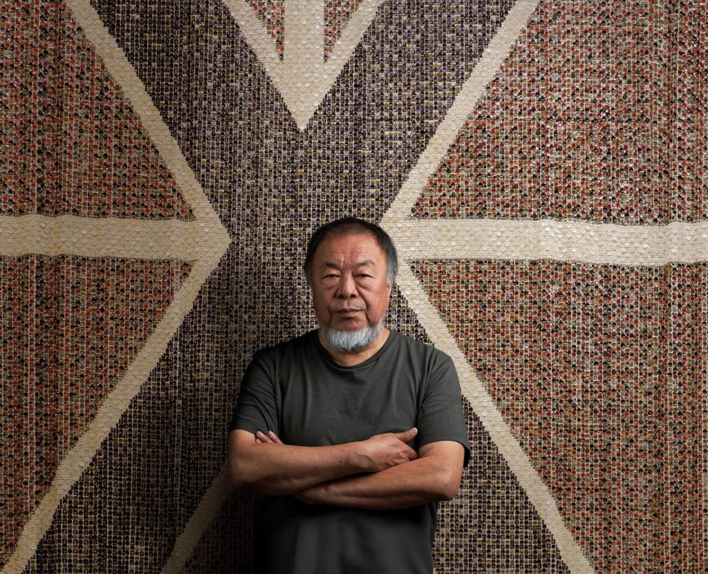 aiweiwei button up, credit gonçalo f. santos