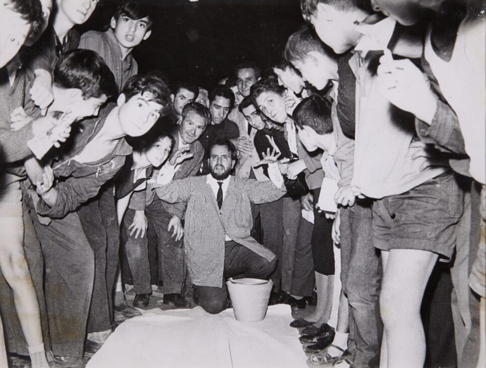 alberto greco, vivo dito act, piedralaves, 1963 museo reina sofia