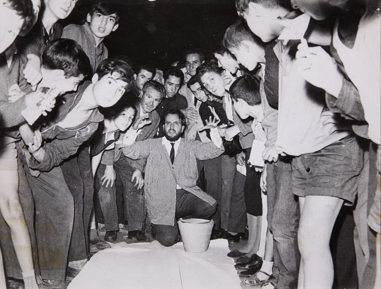 alberto greco, vivo dito act, piedralaves, 1963 museo reina sofia