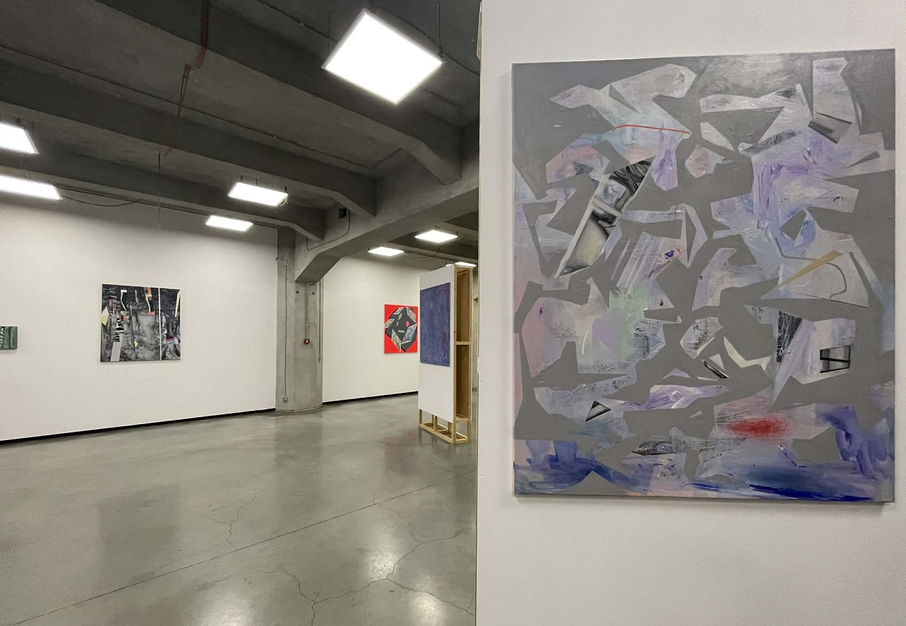 pain of the shoe, natalia silaghi, curatorial