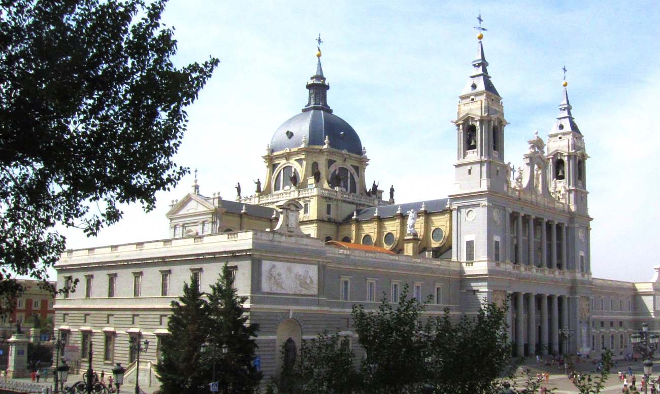 catedrala almudena, madrid