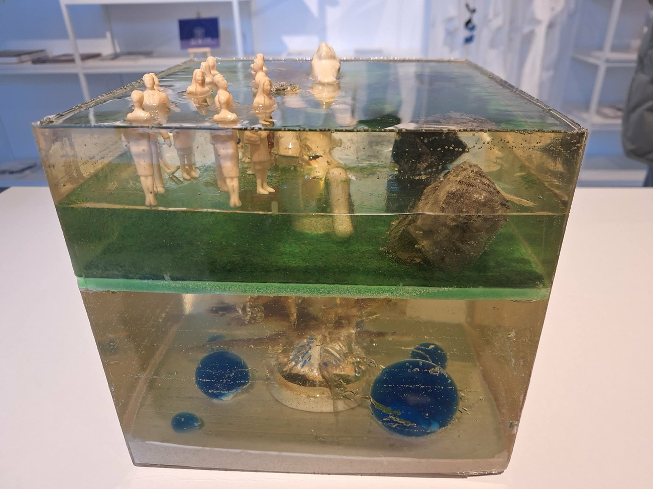 sea sisters curatorial3