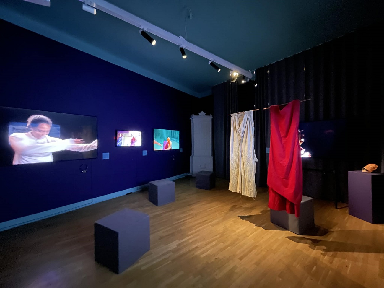 5 tensiuni in ritm, sac berthelot, curatorial