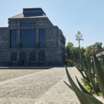 muzeul anahuacalli, mexic, shutterstock, curatorial