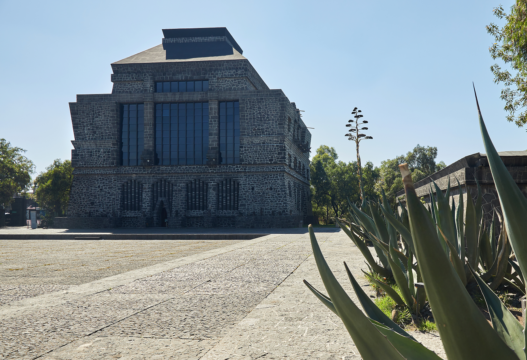 muzeul anahuacalli, mexic, shutterstock, curatorial