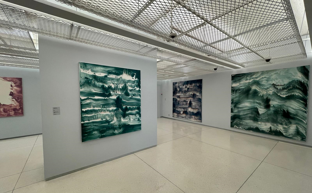 1 1 bernard frize, mare, curatorial