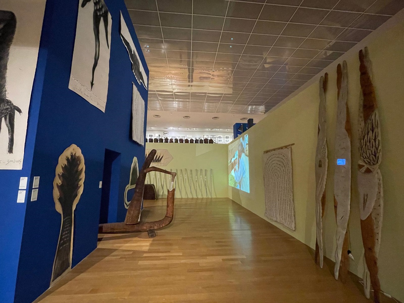 cruci îndoite. o retrospectivă victoria și marian zidaru 2, curatorial