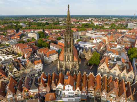 munster, germania, shutterstock, curatorial