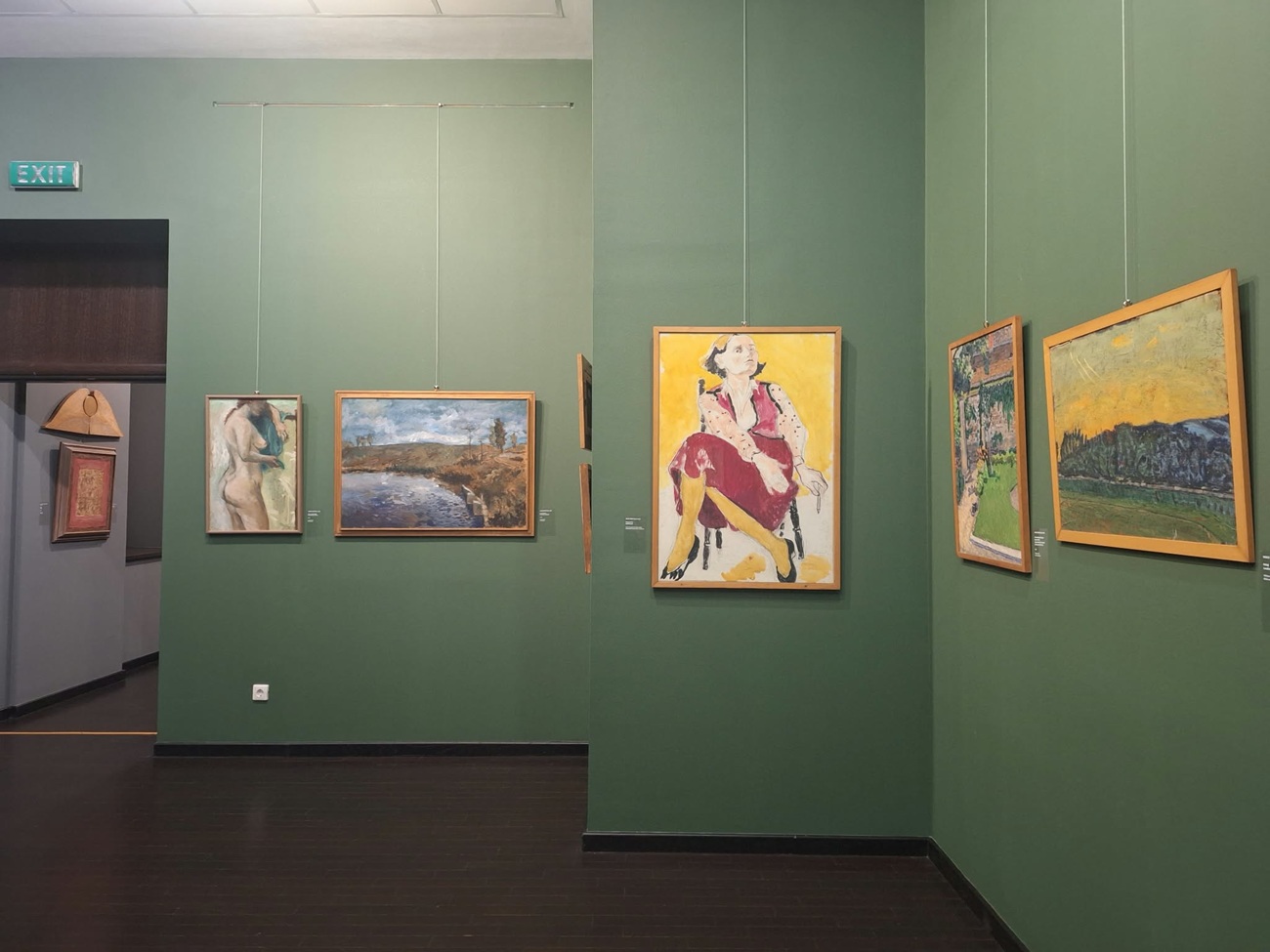 de garda13, curatorial