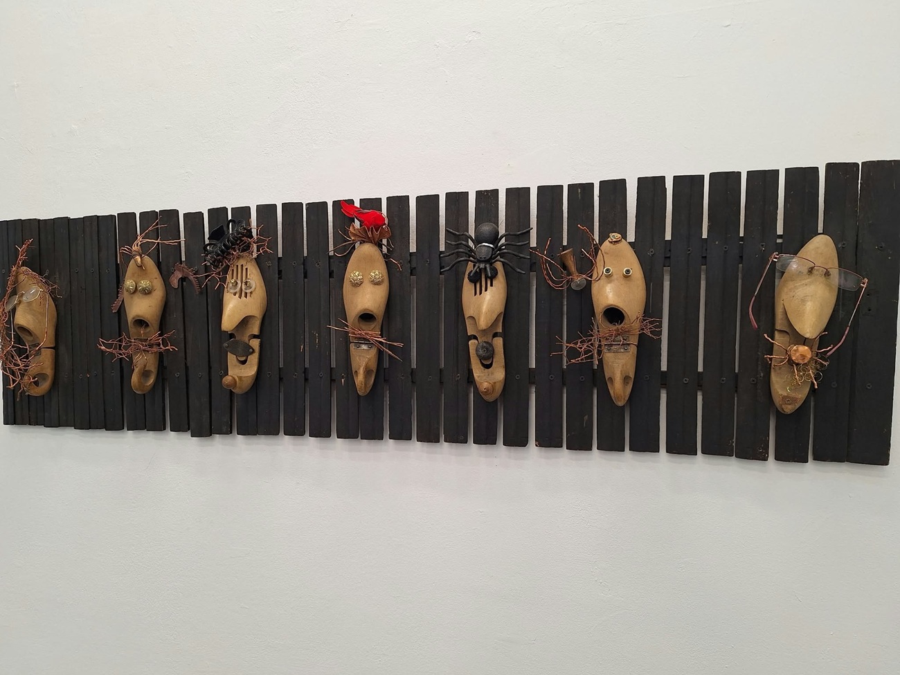 trium vox4, ileana marinescu, site matrimonial, curatorial