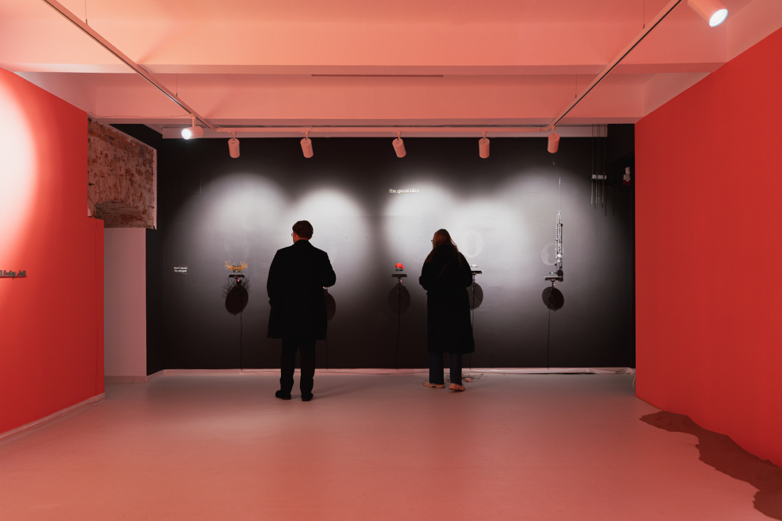 expozitie de arta la noaptea campusului deschis