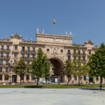 faro santander, pereda, shutterstock, curatorial