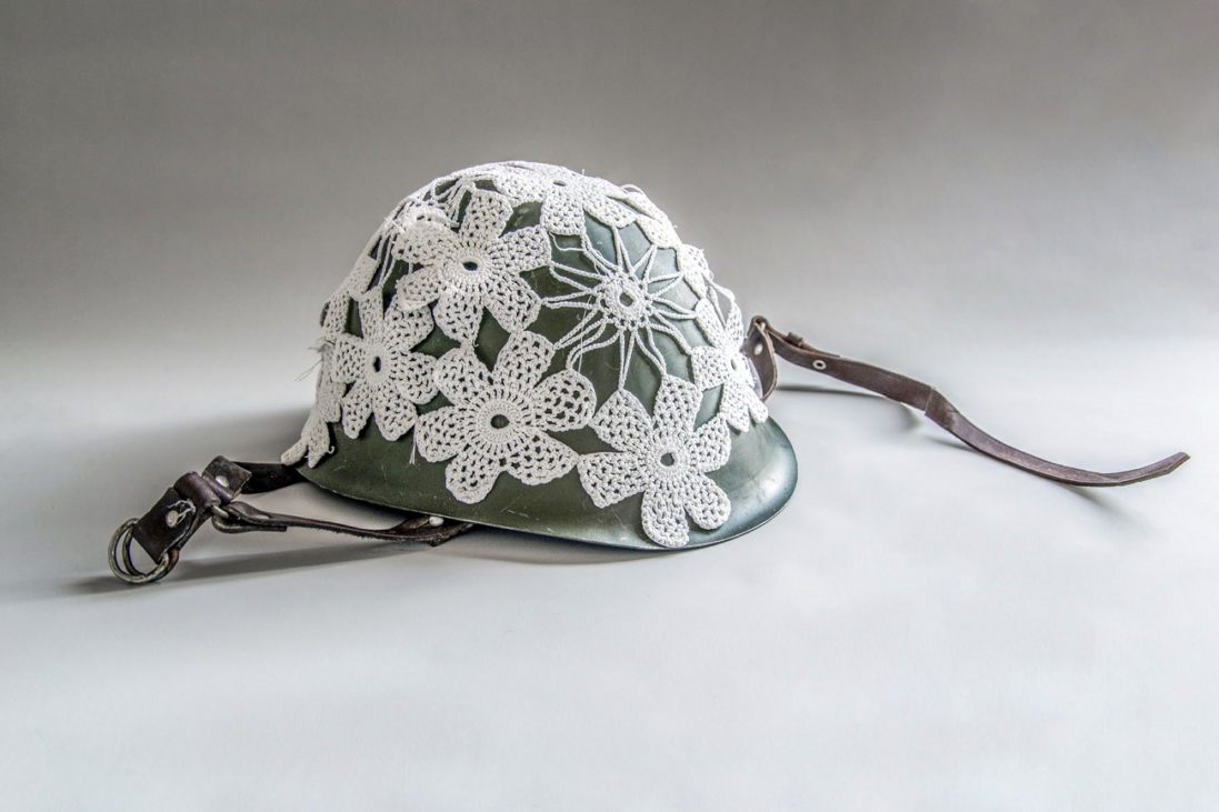 eduard constantin, in the end we are so fragile, casca militara si macrame