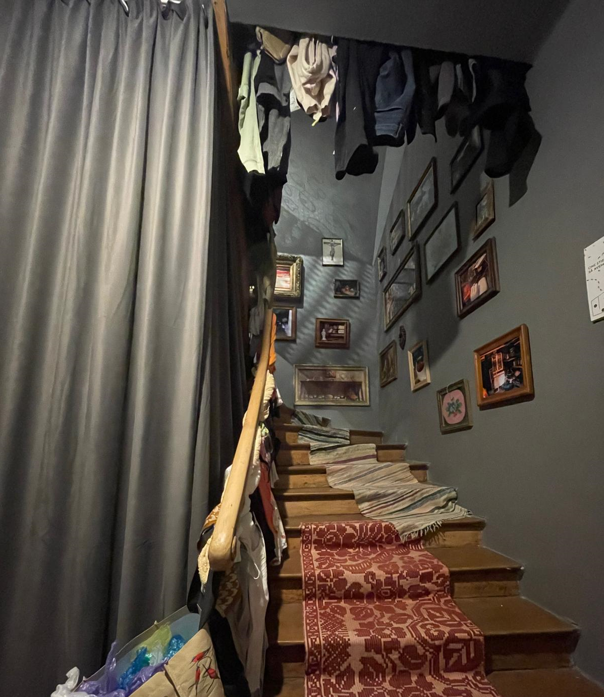 hoarding, sac berthelot, curatorial 1
