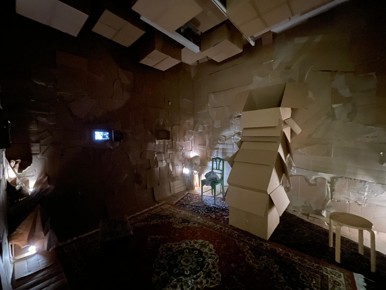 hoarding, sac berthelot, curatorial 3 1