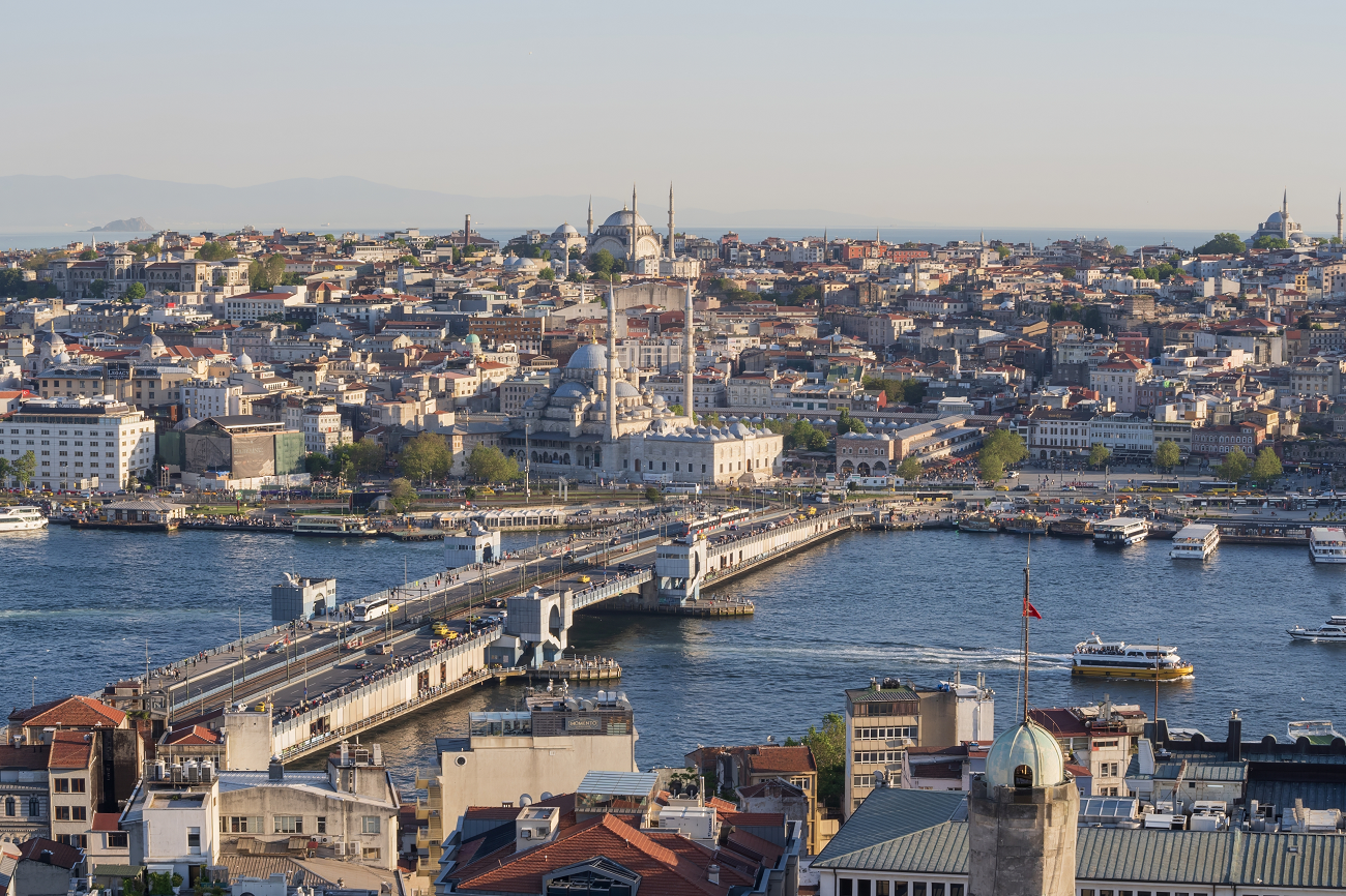 istanbul, shutterstock, curatorial