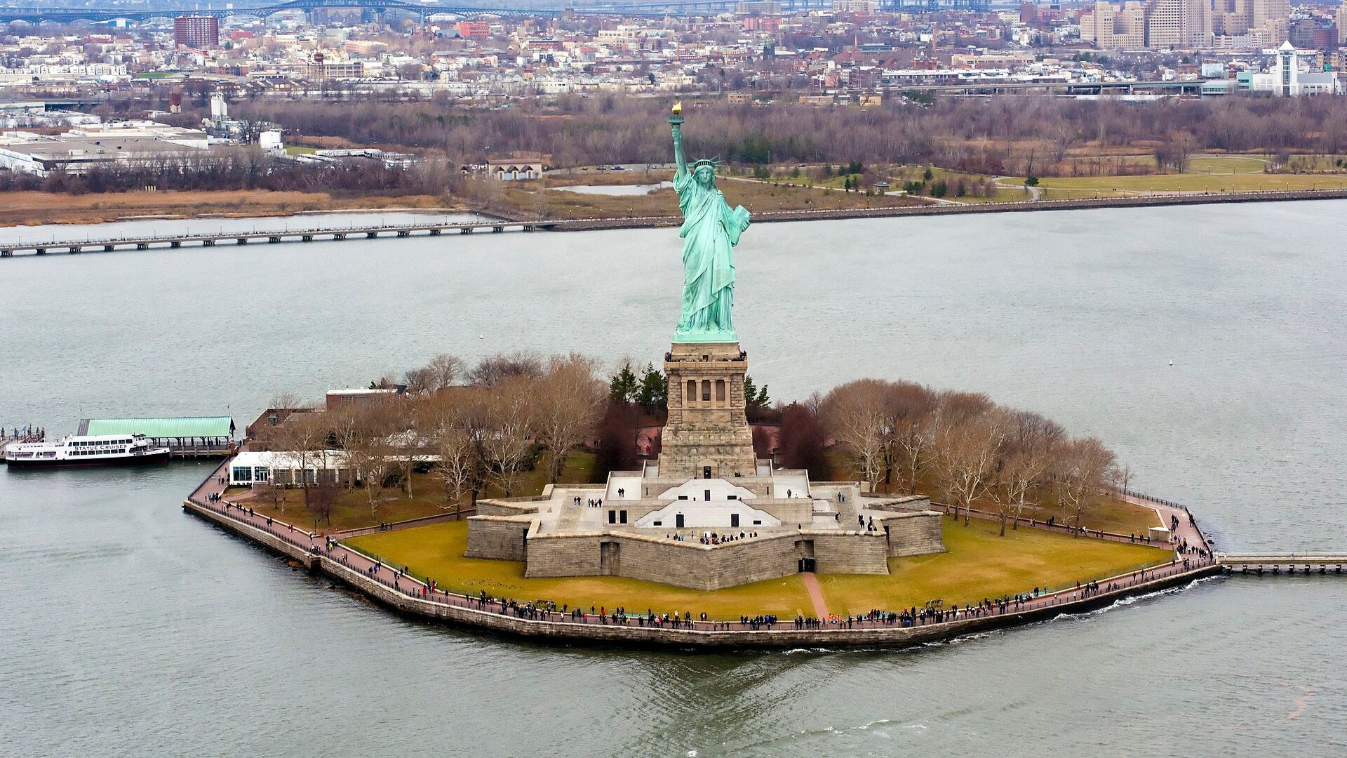 statuia libertății și ellis island