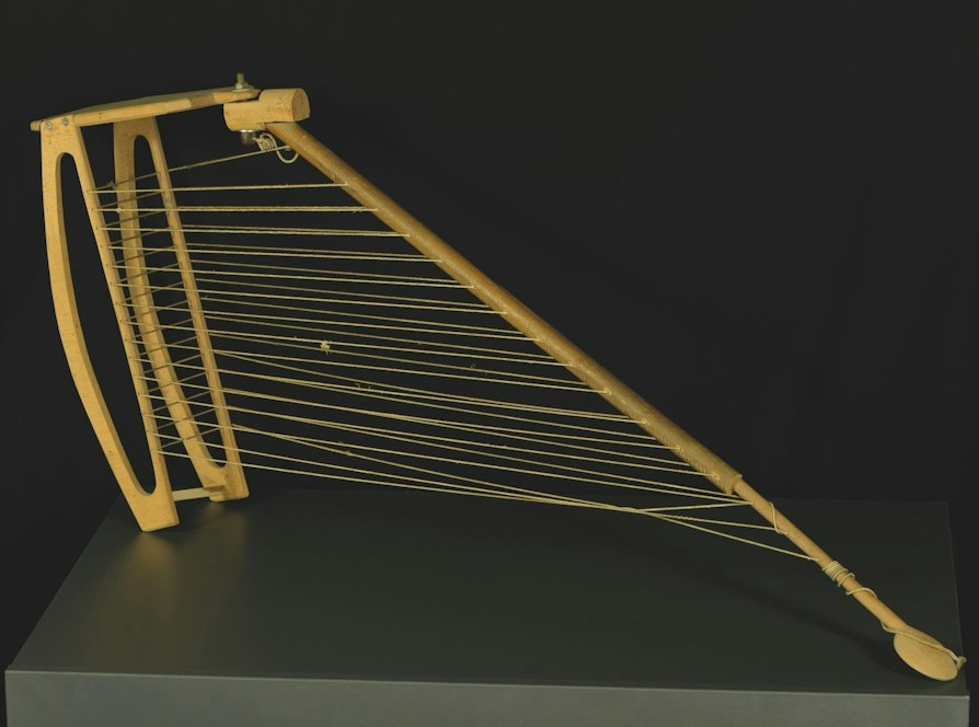 wallachian hyphen, 1978, paul neagu